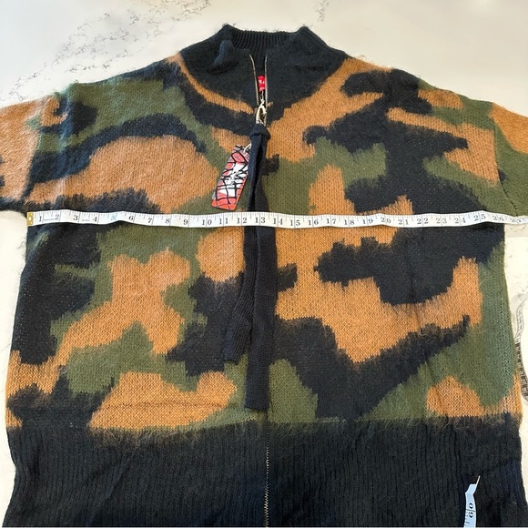 **NWT** Net.153 Camouflage Zip-Up Sweater - Picture 10 of 11